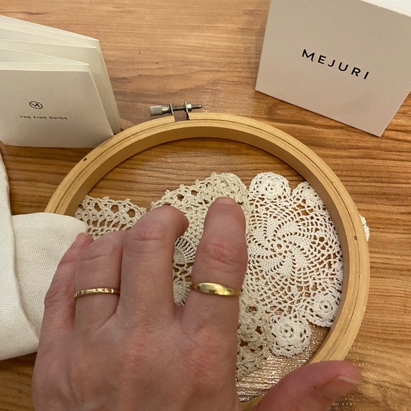 Mejuri Jewelry - Host Pick ❤️ Mejuri 14k Slim Signet ring 7
